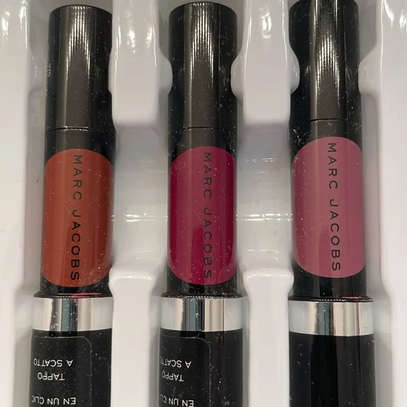 Marc Jacobs 3 Piece Travel Size Liquid Lip Crayon - Picture 2 of 11